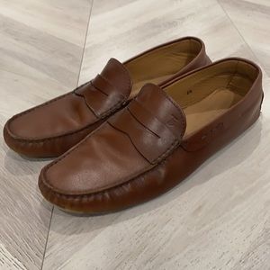 Tod’s Loafers Size 8.5 Brown Leather